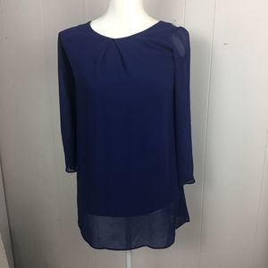 Amy Byer blouse size 10 color blue